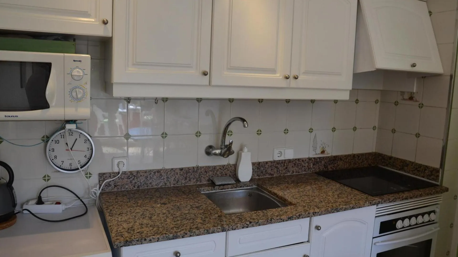 Pineda Beach 19, L'Estartit - Centro - Es-323-60